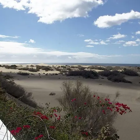 Private With Unique Access To Dunes Vila